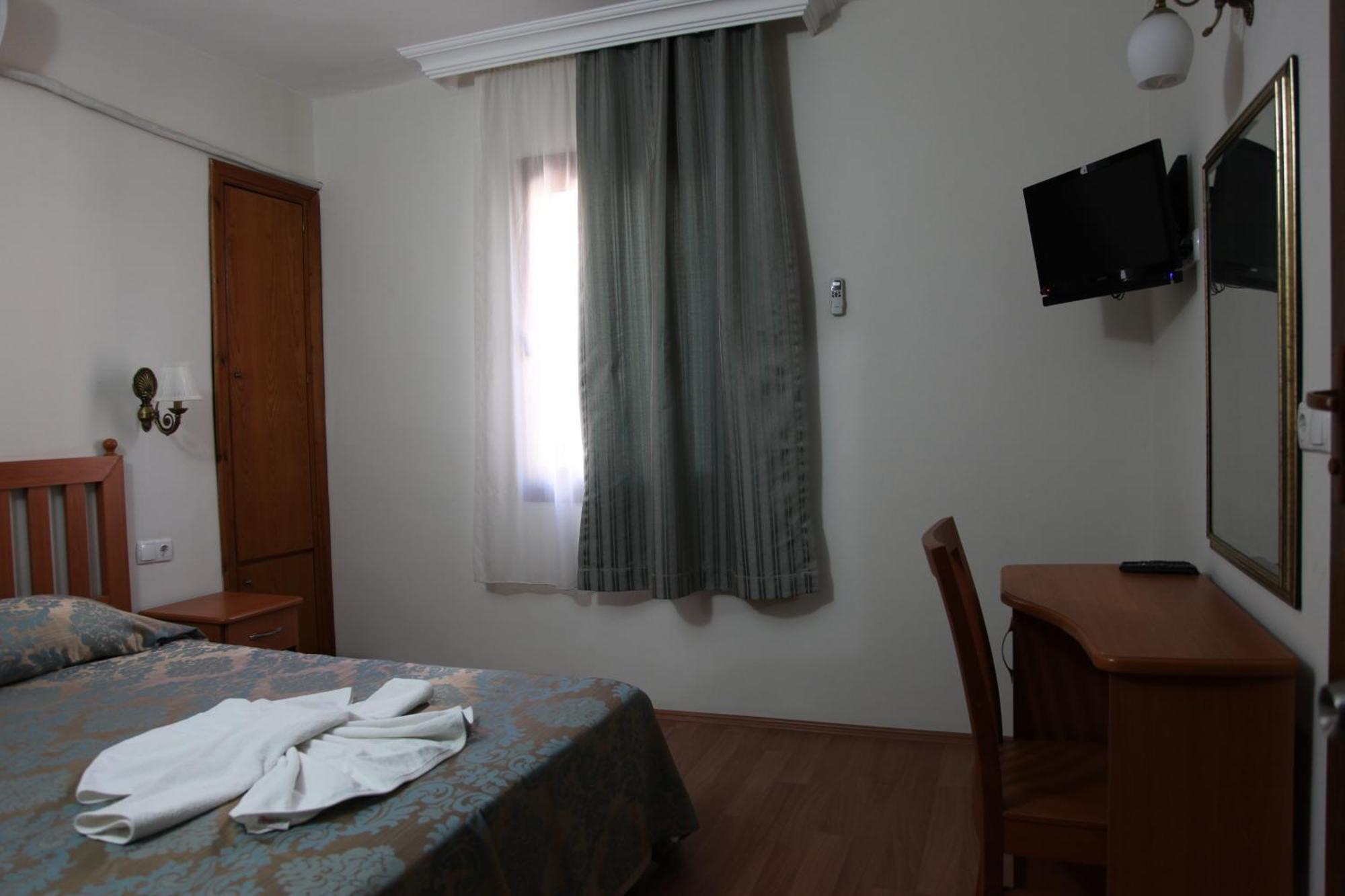 Hotel Ave Maria Сельчук Номер фото